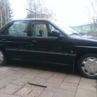 Jo, tady na dvorku bude trávit ještě hodně času