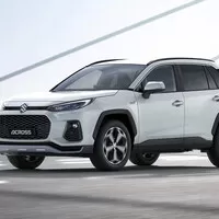 SUZUKI ZAHAJUJE PŘEDPRODEJ NOVÉHO SUV ACROSS