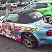 Itasha: Proč mají v Japonsku auta polepená kreslenými postavičkami?