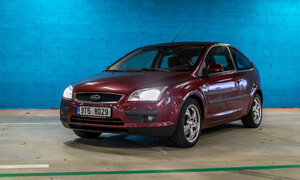 Recenze & testy: Ford Focus 2.0 2005: Sluha skoro zadarmo