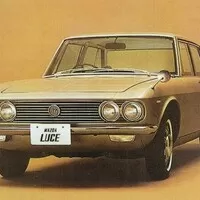 Mazda a barvy v průběhu sta let