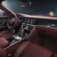 Santa Claus prý jezdí osmiválcovým Bentley