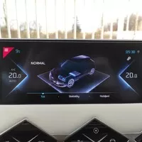 DS 3 Crossback E-Tense: Módní doplněk do města