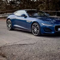 Jaguar F-Type P450: Báječná léta s kočkou