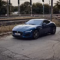Jaguar F-Type P450: Báječná léta s kočkou