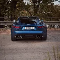 Jaguar F-Type P450: Báječná léta s kočkou