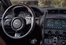 Jaguar F-Type P450: Báječná léta s kočkou