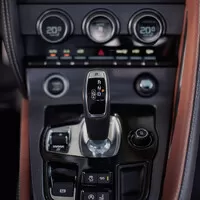 Jaguar F-Type P450: Báječná léta s kočkou