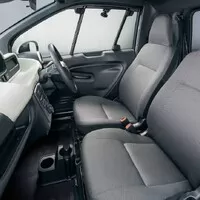 Toyota představuje svůj první elektromobil