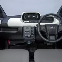 Toyota představuje svůj první elektromobil