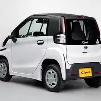 Toyota představuje svůj první elektromobil