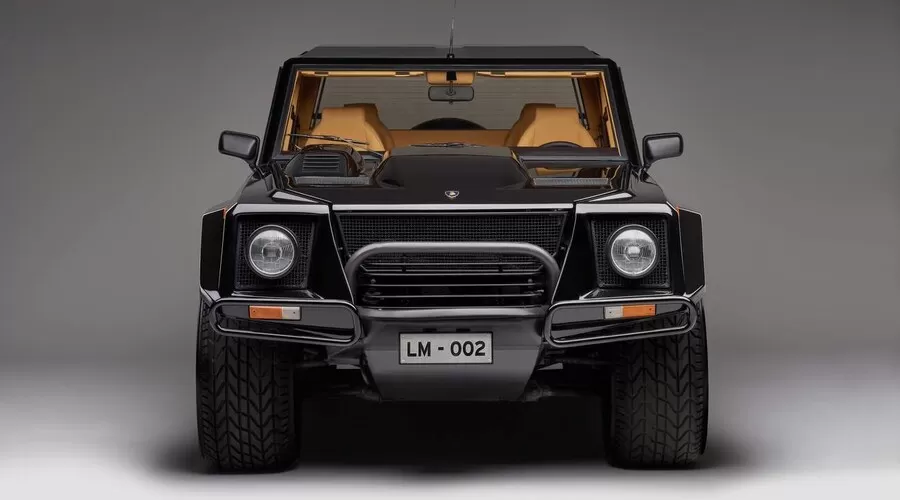 Lamborghini LM002 
