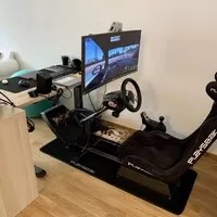 Logitech, Playseat, Aušus - going nowhere, fast