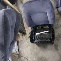 #3 Ford Orion - auto co jsem (ne)chtěl - ve znamení elektriky a sedaček