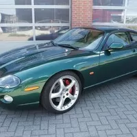 Jaguar XKR 4.2 Coupé aneb jak ulovit šelmu?