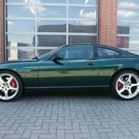 Jaguar XKR 4.2 Coupé aneb jak ulovit šelmu?
