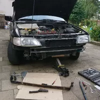 #4 Ford Orion - auto co jsem (ne)chtěl - RS kit, kola a hrad