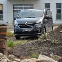 Renault Trafic SpaceClass: Svatý grál dodávek?