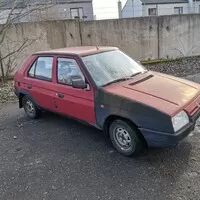 Rok za volantem: padesát aut, nespočet dojmů