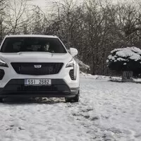 Cadillac XT4 Turbo Diesel AWD: Dokáže sedět na dvou židlích?
