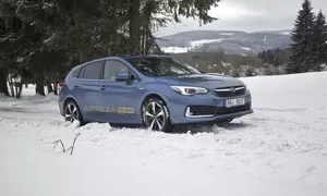 Subaru Impreza 2.0 e-Boxer: Důvod těšit se na zimní slotu