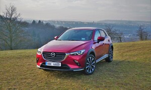Recenze & testy: Mazda CX-3 Skyactiv-G121: Stárnoucí bestseller