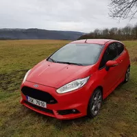 Jak jsem místo luxusního sedanu koupil hot hatch