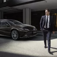 Toyota Camry Hybrid Executive: Když to máte na pohodu