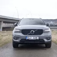 Volvo XC40 T4 Recharge: Óda na radost, tříválec a elektřinu