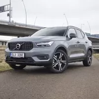 Volvo XC40 T4 Recharge: Óda na radost, tříválec a elektřinu