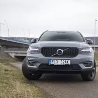 Volvo XC40 T4 Recharge: Óda na radost, tříválec a elektřinu