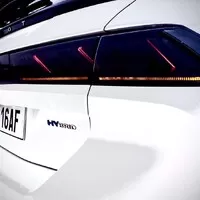 Peugeot 508 SW Hybrid: Kombík z komiksu
