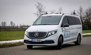 Dodávkář, Recenze & testy: Mercedes EQV: Bílý trolejbus