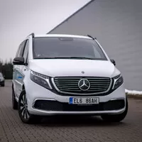 Mercedes EQV: Bílý trolejbus