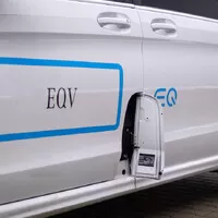 Mercedes EQV: Bílý trolejbus