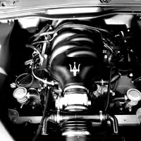 Maserati Granturismo S (r.v.2009) - soužití s modelkou v důchodu (část první)