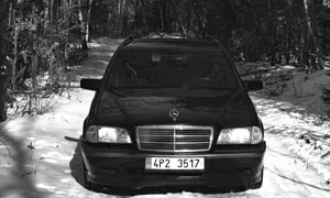 Mercedes C250 TD - Bezstarostné klouzání