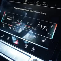 Audi e-tron Sportback 55 quattro: Stylový fešák, kterému chutná