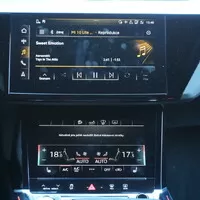Audi e-tron Sportback 55 quattro: Stylový fešák, kterému chutná