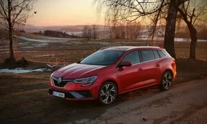 Recenze & testy: Renault Mégane Grandtour E-Tech: Nezapomeňte nabít!
