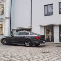 Volvo S90 B6 AWD: Jiný přístup