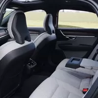 Volvo S90 B6 AWD: Jiný přístup
