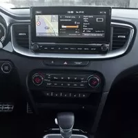 Kia XCeed PHEV: Nemusím se vytahovat