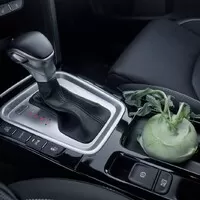 Kia XCeed PHEV: Nemusím se vytahovat