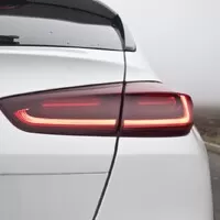 Kia XCeed PHEV: Nemusím se vytahovat