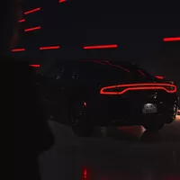 Dodge Charger Pursuit: Proč plecháče?
