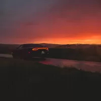 Dodge Charger Pursuit: Proč plecháče?