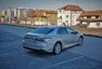Toyota Camry 2.5 Hybrid Executive: Závan časů minulých