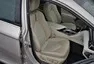 Toyota Camry 2.5 Hybrid Executive: Závan časů minulých