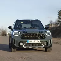 Mini Countryman SD All4: O přínosu naftového crossoveru pro mentální zdraví